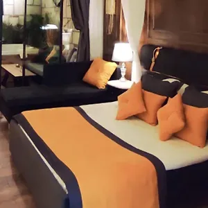 Tnr & Hotel