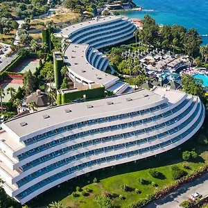 The Grand Blue Sky International Rezort
